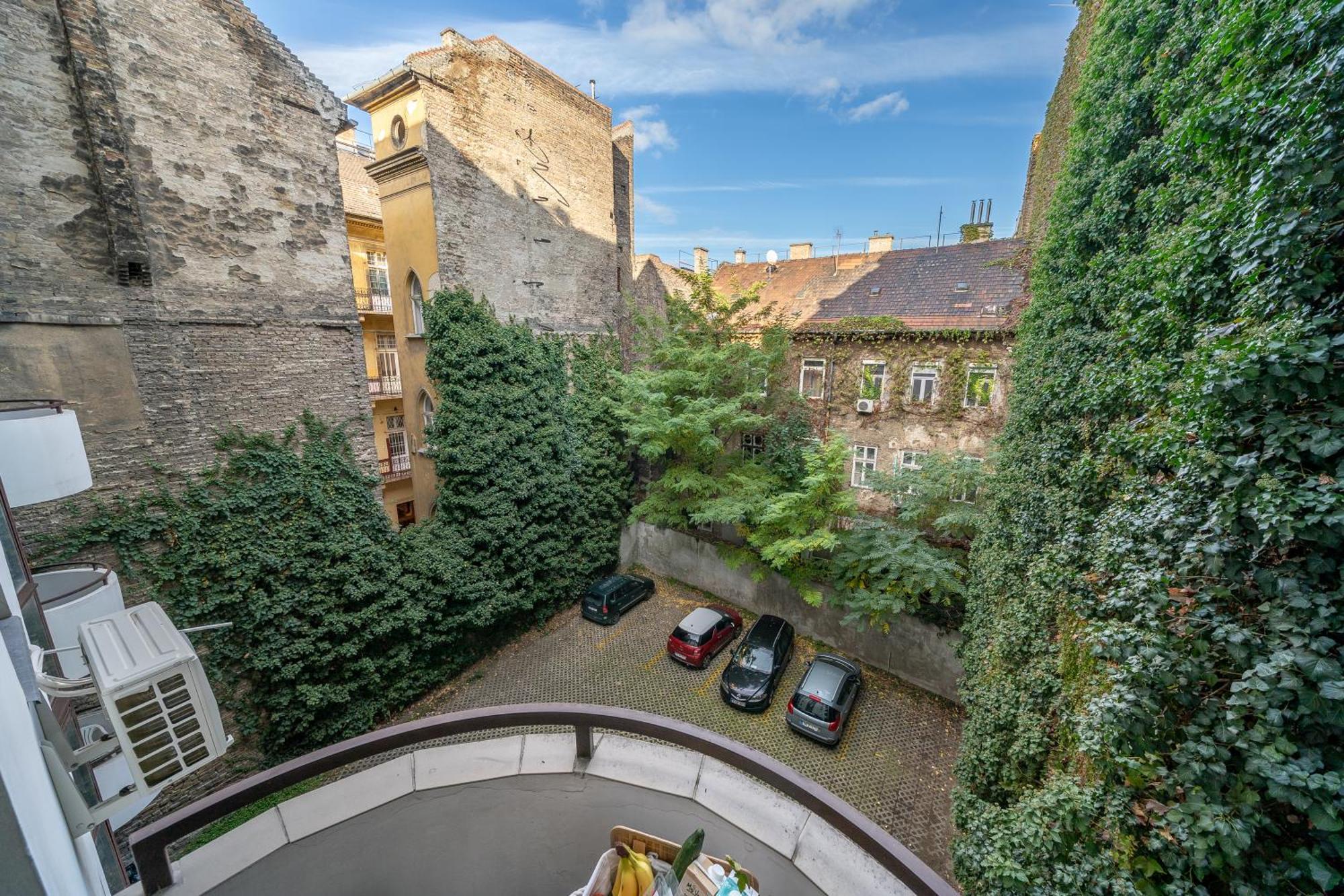 Sip Residence, Budapest